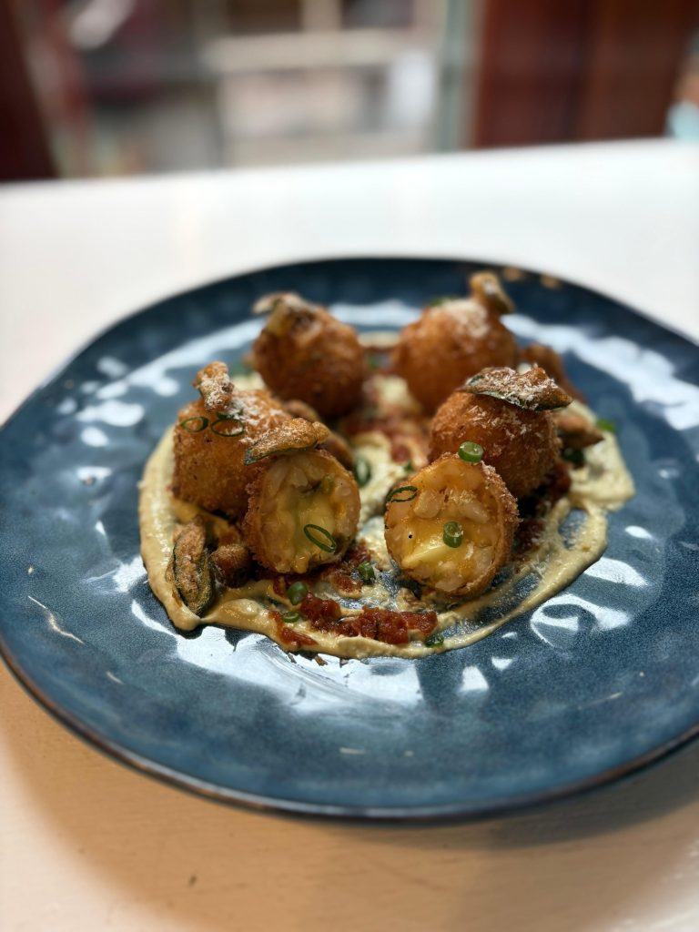 05-crispy-samp-arancini-with-melted-cheese-centres-tomato-relish
